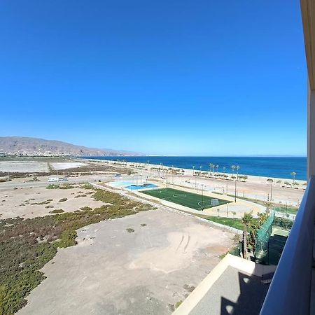 Mar Y Sal 12 Suites, Gran Terraza Con Vistas Al Mar, 2 Hab, Garaje Y Piscina Рокетас де Мар Екстериор снимка