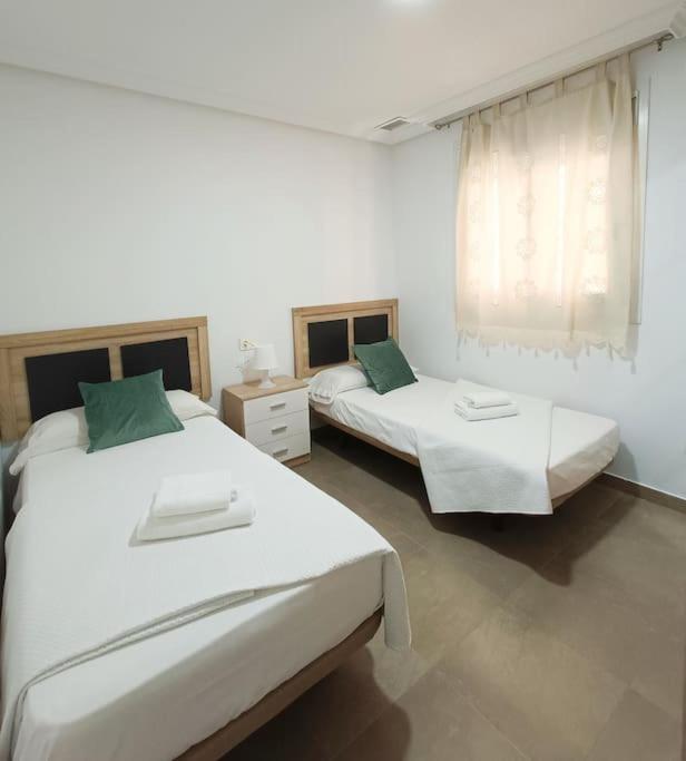 Mar Y Sal 12 Suites, Gran Terraza Con Vistas Al Mar, 2 Hab, Garaje Y Piscina Рокетас де Мар Екстериор снимка